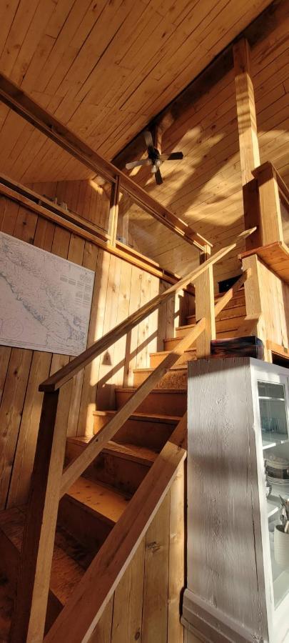 Willa Ocean Views & Sunset Beach Cabin With Soaker Tub & Fire Pit Powell River Zewnętrze zdjęcie
